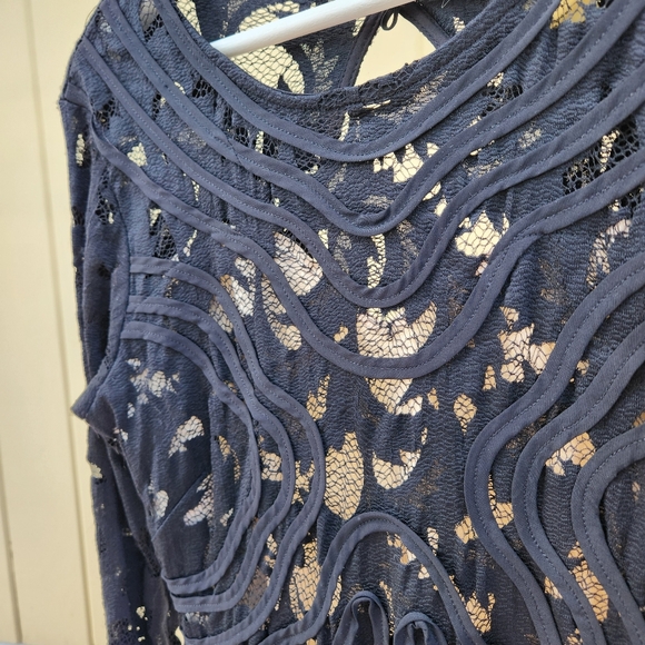 H&M dress - Picture 2 of 4